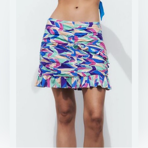 Zara Multicolor Abstract Mini Skirt - Picture 1 of 6